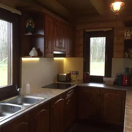 Holden Log House Gyarmat Győr