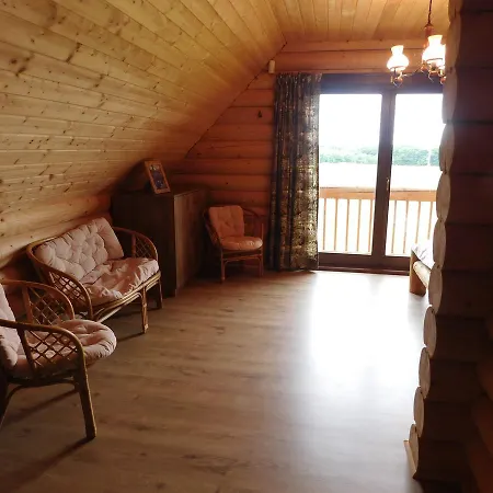Holden Log House Gyarmat Lodge *